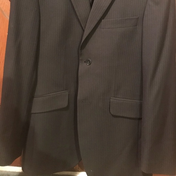 Doc & Amelia Dressy Black Pinstripe Blazer (38) - Picture 8 of 8